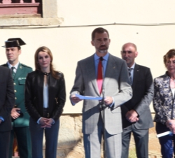 Don Felipe durante su intervención en la entrega del Premio Pueblo Ejemplar a Teverga